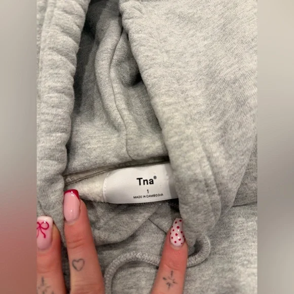 TNA HOODIE - Picture 3 of 4